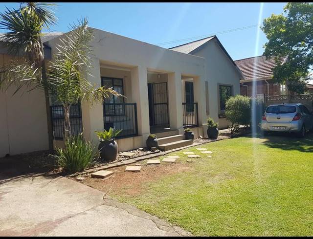 3 BEDROOM HOUSE FOR SALE IN SUNNYRIDGE
